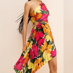 Dress forum one shoulder pleated dress